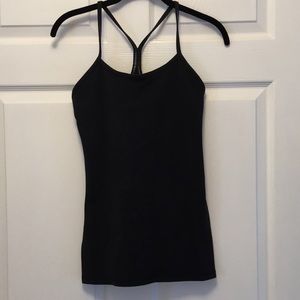 Lululemon black power Y tank size 6